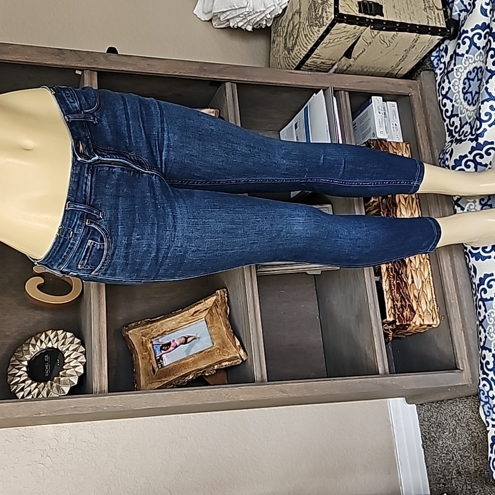 Hollister Denim Low Rise Supper Skinny Jean